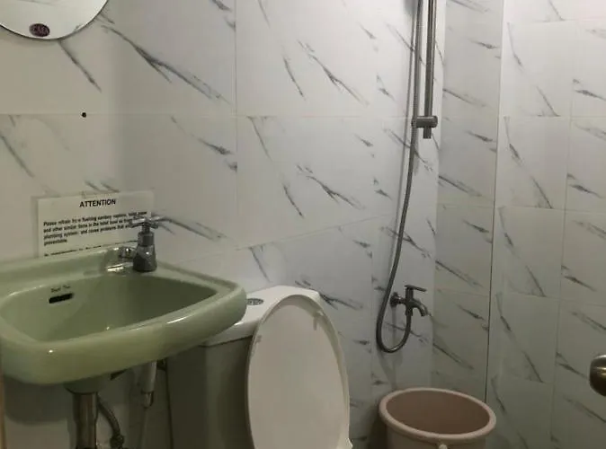 The Mansion - 2 Pax Solo Budget Near Airport Terminal Apartamento